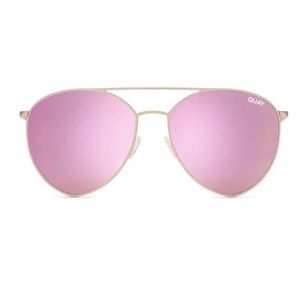 Quay Indio pink sunnies/sunglasses